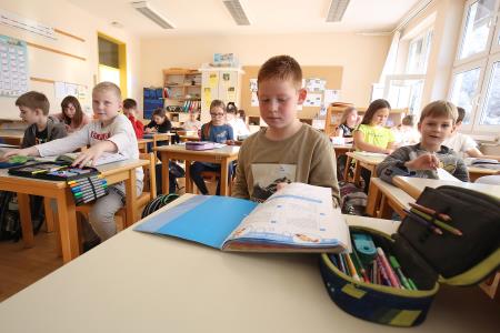 UČENCI V POŠ GRAHOVO 08 FOTO LJUBO VUKELIČ